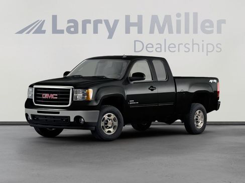 Used 2009 GMC Sierra 2500 SLE AWD/4WD image 1
