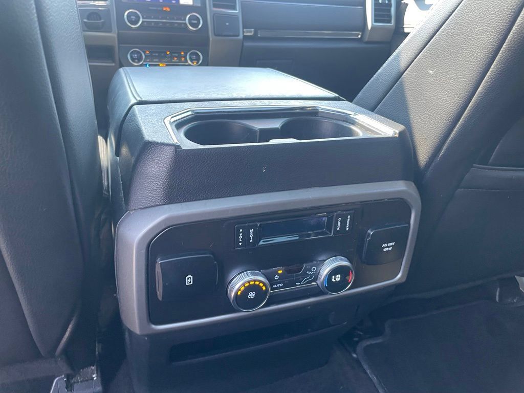 Used 2020 Ford Expedition XLT w/ Equipment Group 202A RWD image 26