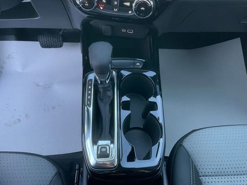 New 2026 Chevrolet Trax LT w/ Driver Confidence Package image 17