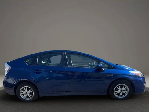 Used 2010 Toyota Prius Five FWD image 4