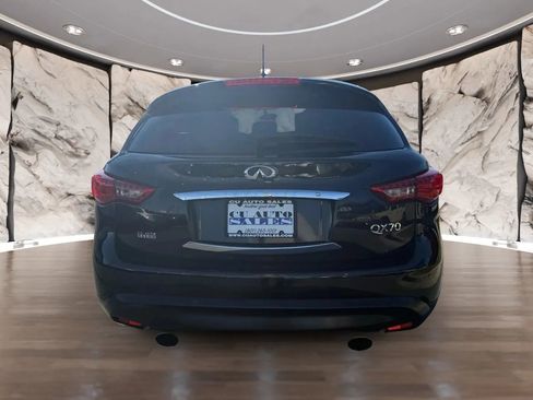 Used 2017 INFINITI QX70 3.7 image 4