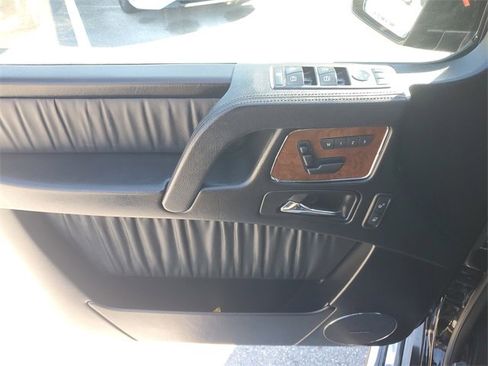 Used 2013 Mercedes-Benz G 63 AMG 4MATIC image 18