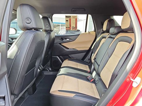 New 2026 Chevrolet Equinox ACTIV image 8