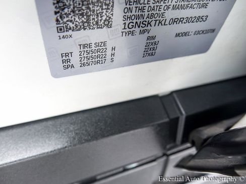 Certified 2024 Chevrolet Tahoe High Country AWD/4WD image 44