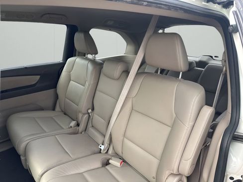 Used 2015 Honda Odyssey EX-L image 17