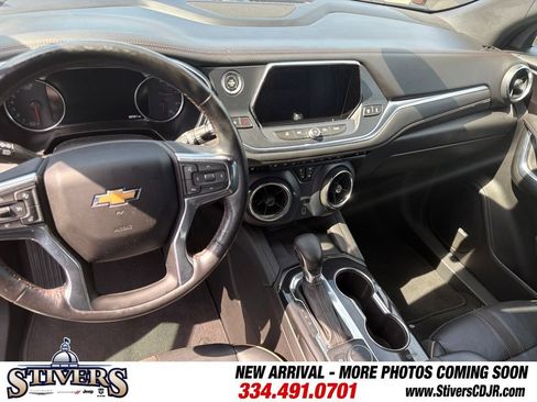 Used 2020 Chevrolet Blazer Premier w/ Driver Confidence II Package FWD image 13