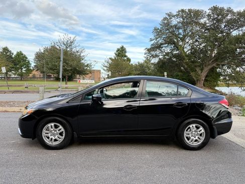 Used 2014 Honda Civic LX image 4