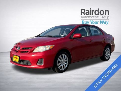 Used 2012 Toyota Corolla LE FWD image 3