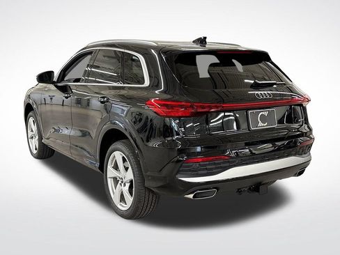 New 2026 Audi Q5 Premium Plus w/ Premium Plus AWD/4WD image 3