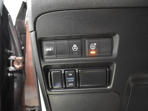 Used 2021 Nissan Armada Platinum w/ Captain's Chairs Package AWD/4WD image 14
