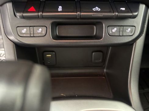 Used 2016 Chevrolet Colorado LT w/ Midnight Edition image 36