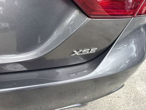 Used 2019 Toyota Camry XSE image 25