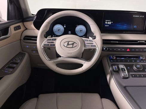 Certified 2023 Hyundai Palisade Limited FWD image 15