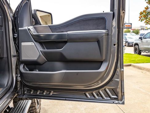 Used 2025 Ford F150 Platinum AWD/4WD image 38