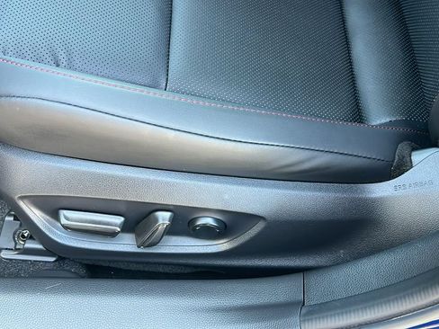 Used 2023 Toyota Prius Prime FWD image 16