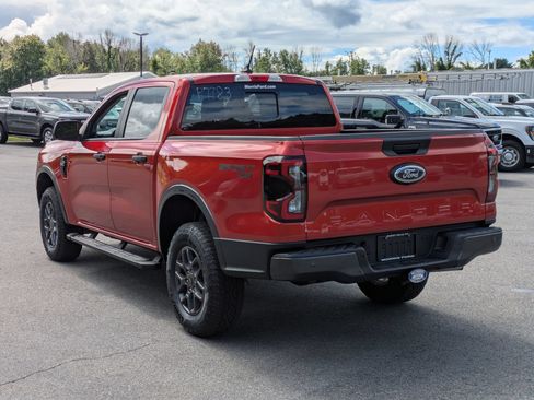 Used 2024 Ford Ranger XLT w/ Trailer Tow Package AWD/4WD image 4