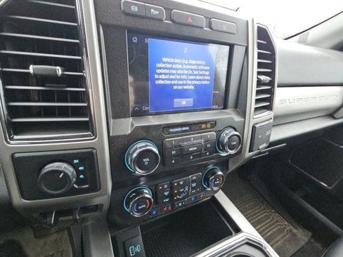 Used 2021 Ford F450 Lariat w/ Lariat Value Package image 13