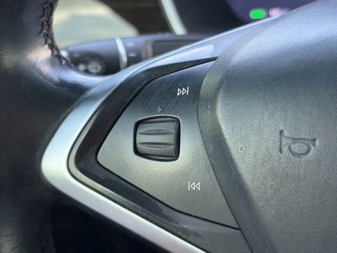 Used 2016 Tesla Model X 70D AWD/4WD image 18