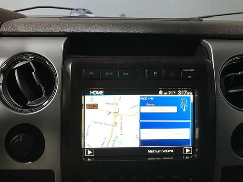 Used 2010 Ford F150 Platinum image 28