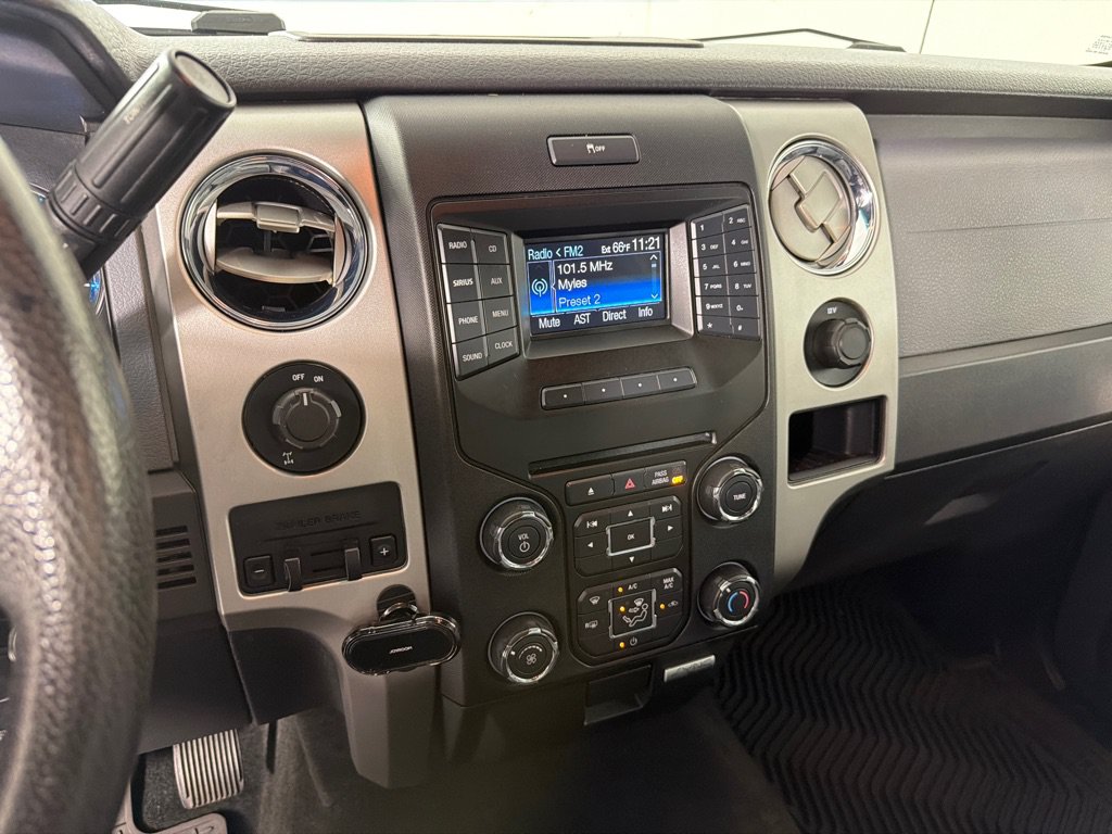 Used 2013 Ford F150 XLT w/ Luxury Equipment Group RWD image 15
