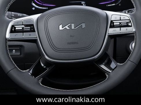 New 2025 Kia Telluride EX image 22