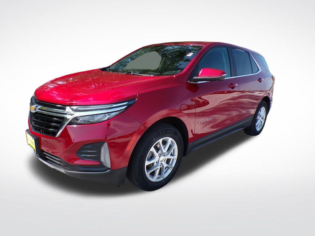 Used 2024 Chevrolet Equinox LT AWD/4WD image 2
