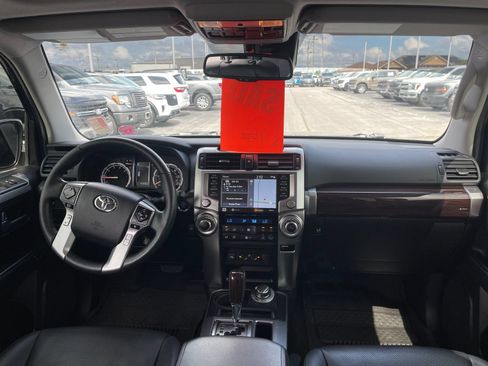 Used 2023 Toyota 4Runner Limited AWD/4WD image 15