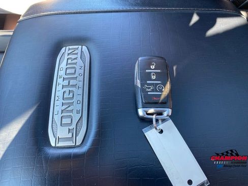 Used 2022 RAM 1500 Limited image 28