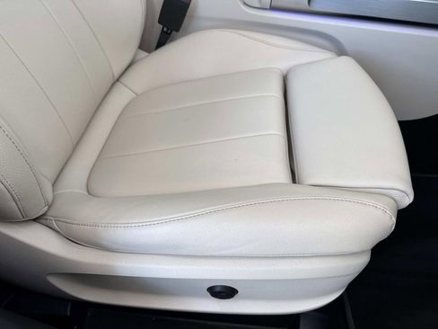 Used 2021 Mercedes-Benz GLB 250 image 12