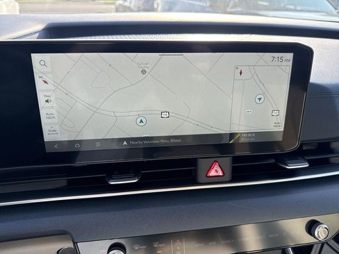 New 2026 Kia Carnival EX FWD image 15