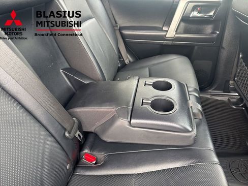 Used 2024 Toyota 4Runner Limited image 41