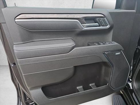 Used 2026 Chevrolet Silverado 1500 LTZ w/ LTZ Premium Texas Edition image 12