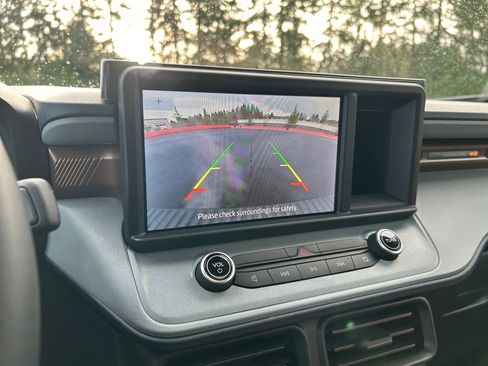 Used 2023 Ford Maverick Lariat w/ Lariat Luxury Package image 19