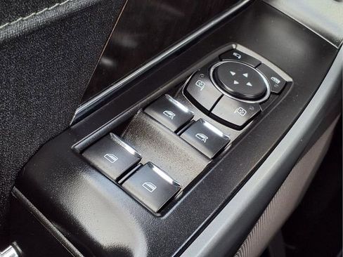 Certified 2023 Ford F150 Lariat w/ Equipment Group 502A High image 25