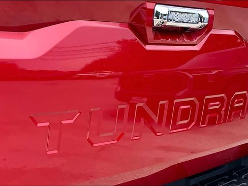 Used 2023 Toyota Tundra Limited w/ TRD Off-Road Package AWD/4WD image 31