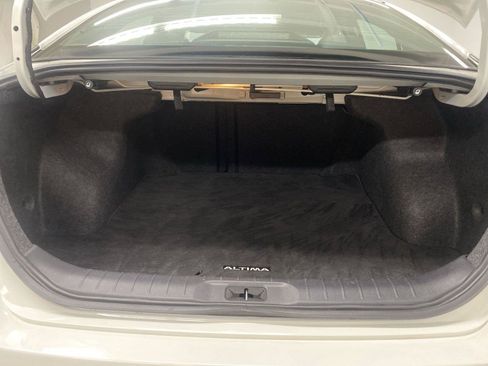 Used 2022 Nissan Altima 2.5 S FWD image 23