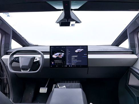 Used 2024 Tesla Cybertruck Cyberbeast image 25