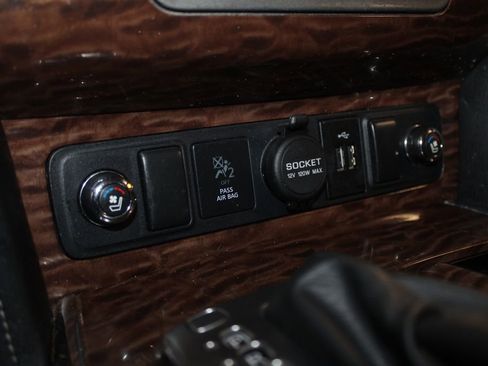 Used 2018 Nissan Armada Platinum w/ Cargo Package image 56