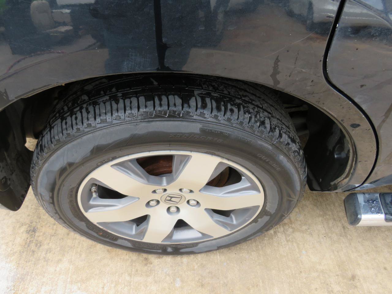 Used 2013 Honda Pilot Touring image 32
