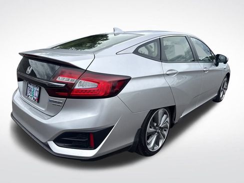 Used 2018 Honda Clarity Touring image 7