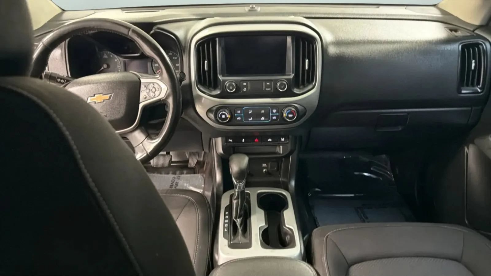 Used 2022 Chevrolet Colorado LT w/ Fleet Safety Package RWD image 15