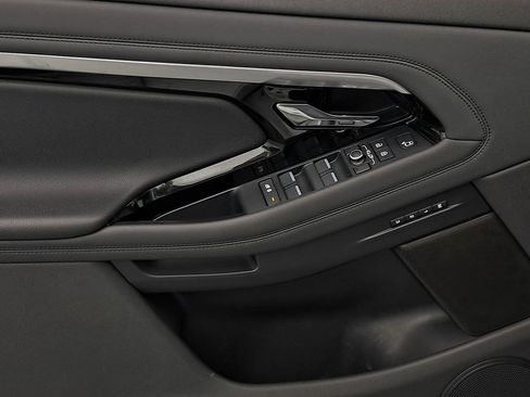 Used 2021 Land Rover Range Rover Evoque SE image 14