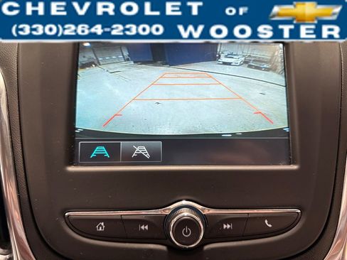 Used 2018 Chevrolet Equinox LS image 23