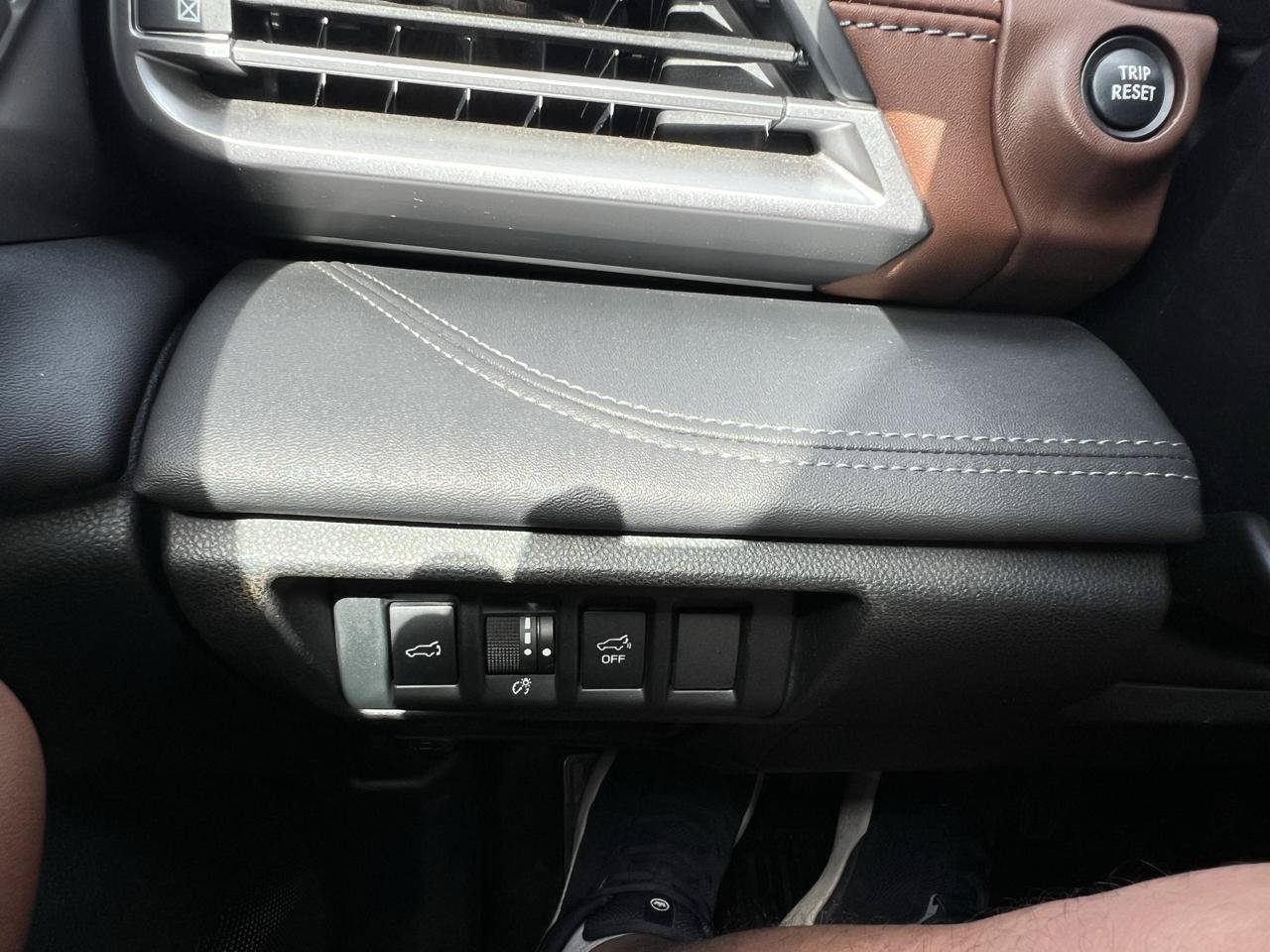 Used 2021 Subaru Outback Touring XT AWD/4WD image 18