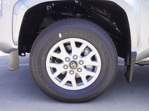 Certified 2026 Toyota Tacoma SR5 RWD image 20