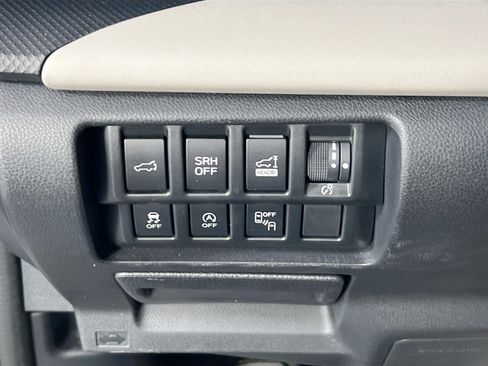 Used 2023 Subaru Forester Limited AWD/4WD image 10