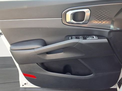 New 2026 Kia Sorento S image 13