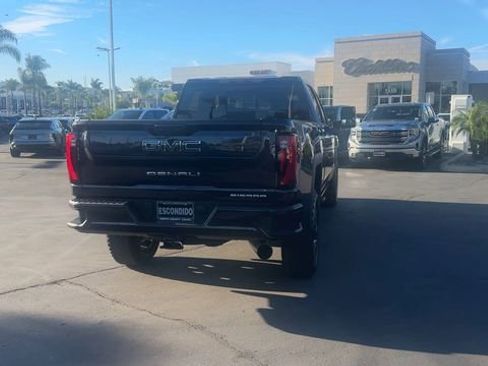 New 2026 GMC Sierra 2500 Denali Ultimate image 7