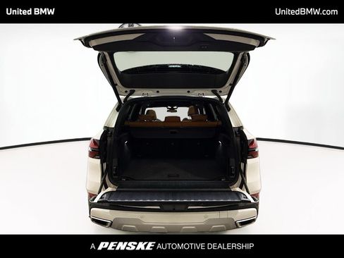 Used 2026 BMW X5 sDrive40i w/ Premium Package RWD image 14