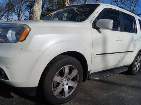 Used 2015 Honda Pilot Touring image 4